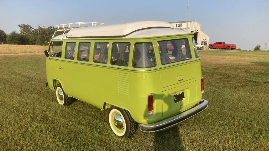 1989 Volkswagen Bay-Window Bus - Image 5 of 11