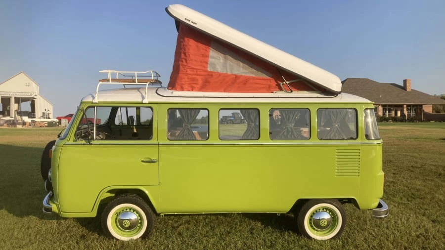 1989 Volkswagen Bay-Window Bus - Image 4 of 11