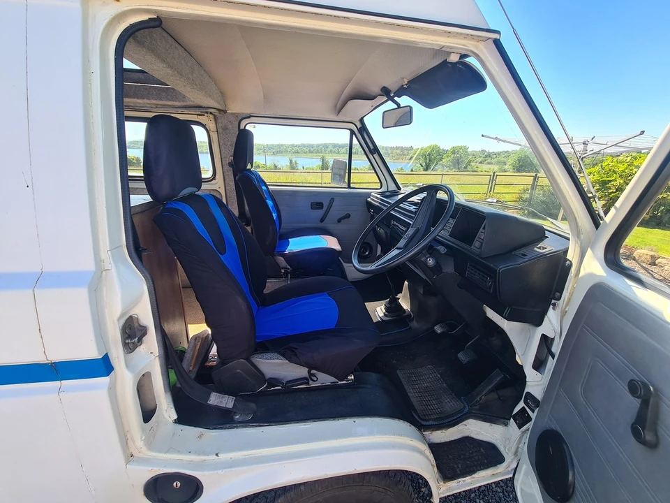1989 Volkswagen Vanagon - Image 13 of 30