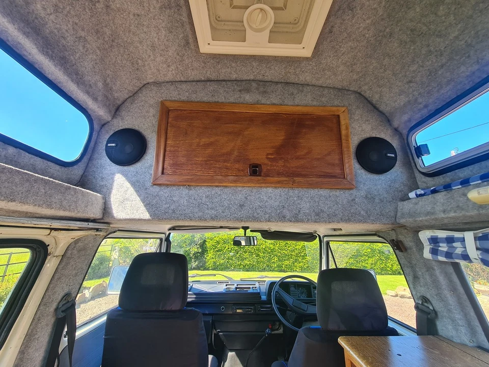 1989 Volkswagen Vanagon - Image 22 of 30
