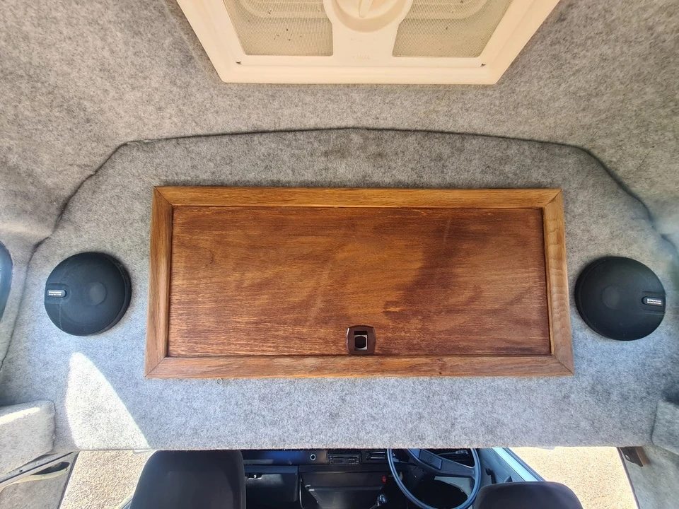1989 Volkswagen Vanagon - Image 28 of 30