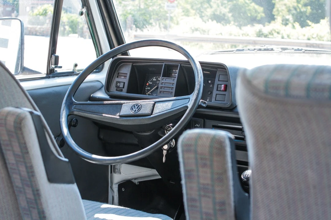 1989 Volkswagen Vanagon - Image 10 of 31