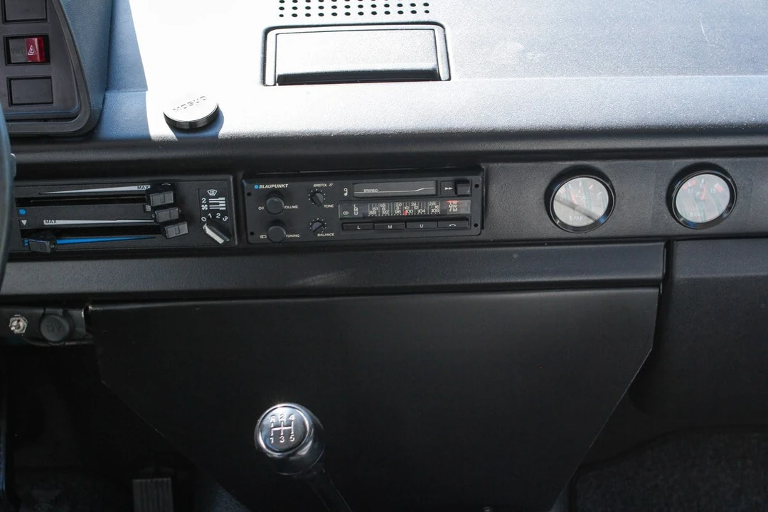 1989 Volkswagen Vanagon - Image 22 of 31
