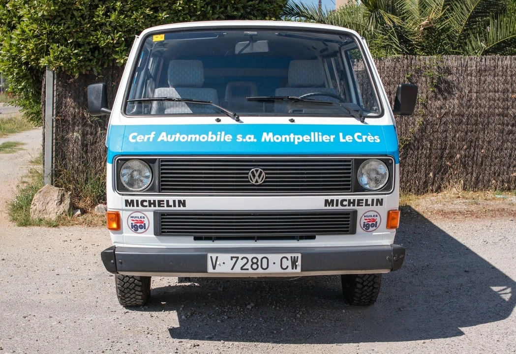 1989 Volkswagen Vanagon - Image 2 of 31