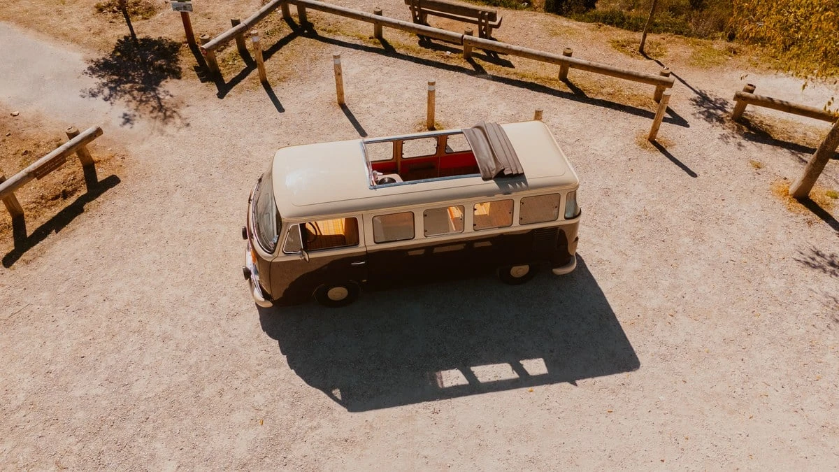 1989 Volkswagen Vanagon - Image 17 of 30
