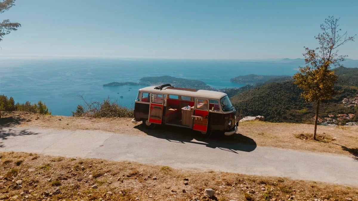 1989 Volkswagen Vanagon - Image 23 of 30