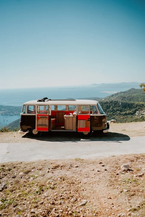 1989 Volkswagen Vanagon - Image 4 of 30