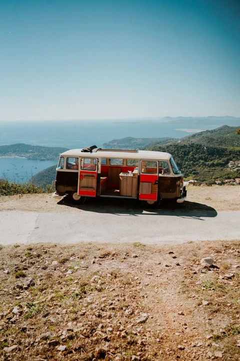 1989 Volkswagen Vanagon - Image 5 of 30