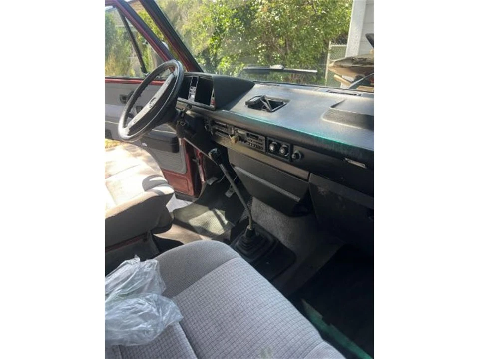 1989 Volkswagen Vanagon - Image 5 of 8