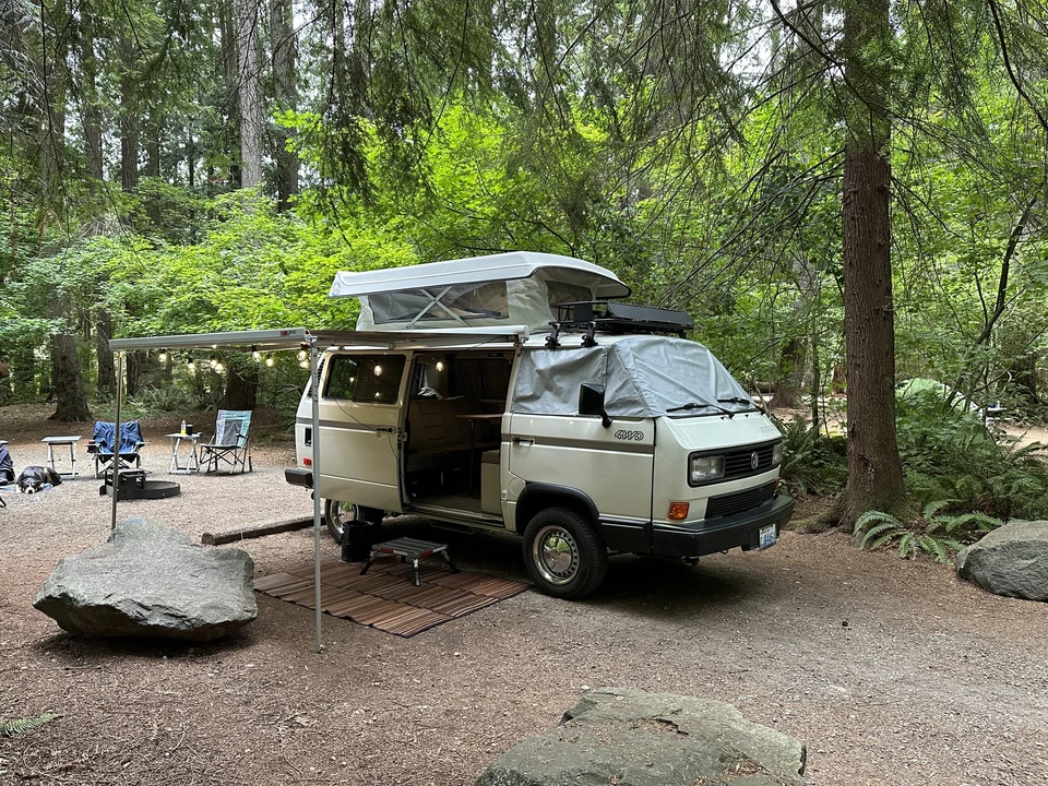 1989 Volkswagen Vanagon - Image 2 of 31