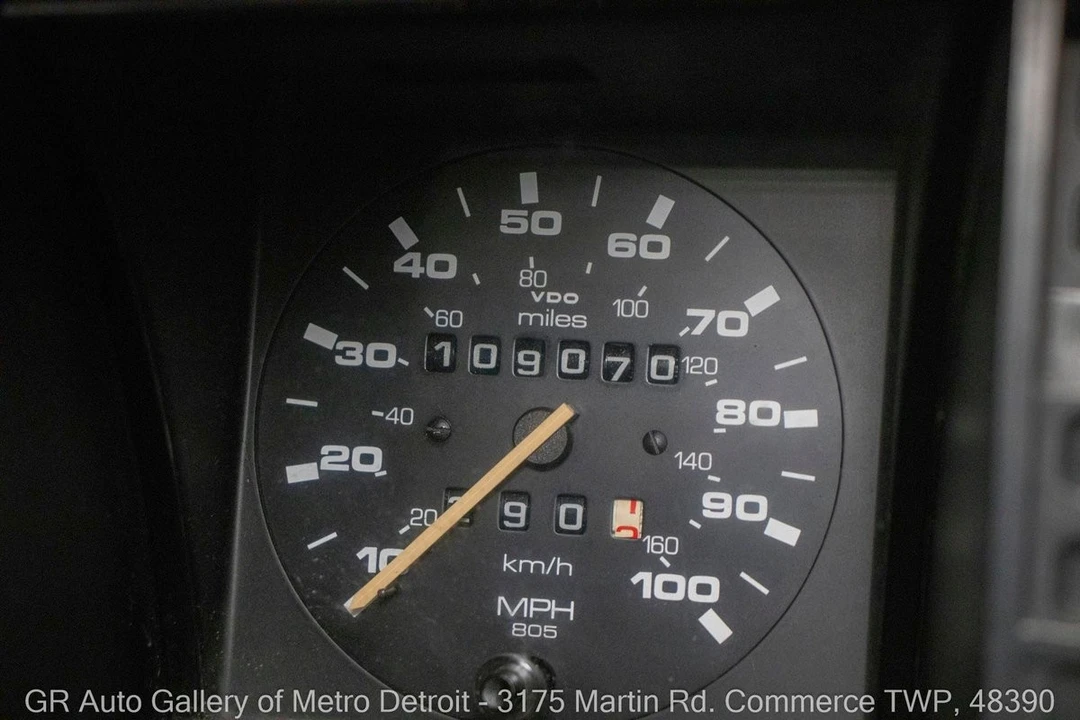 1989 Volkswagen EuroVan - Image 18 of 21