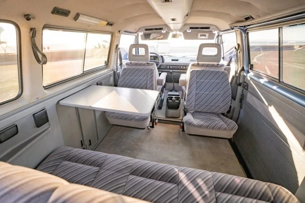 1989 Volkswagen EuroVan - Image 5 of 8