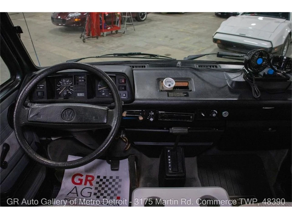 1989 Volkswagen Vanagon - Image 16 of 31