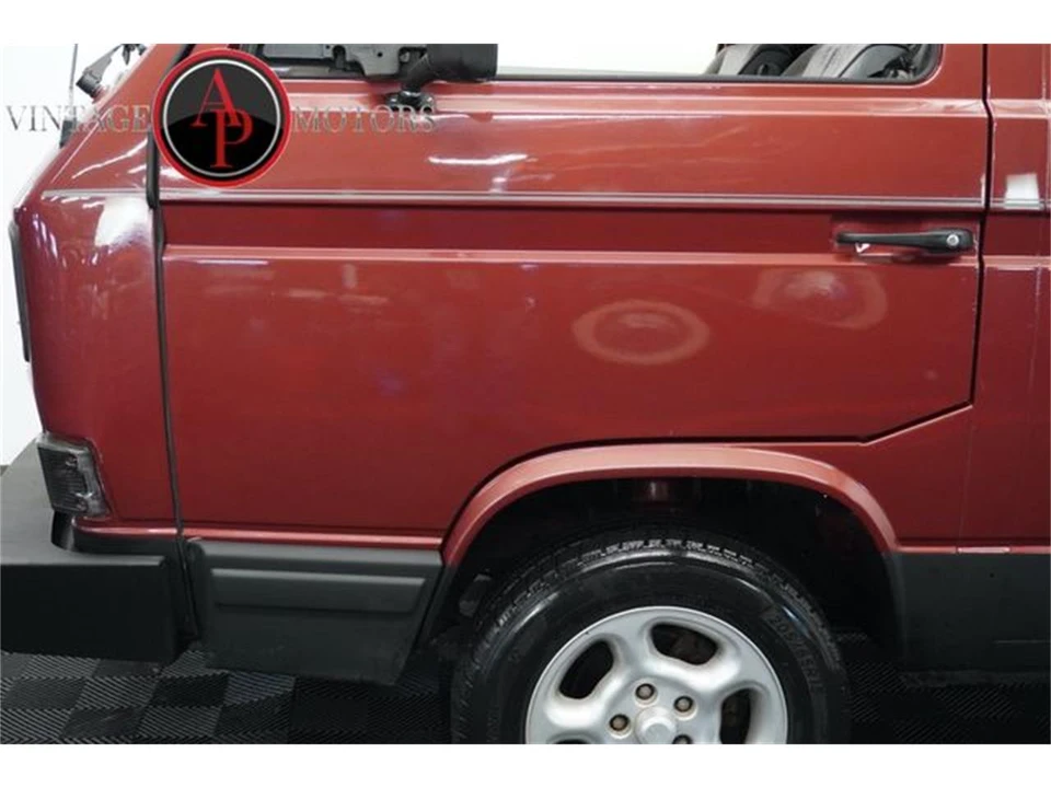 1989 Volkswagen Vanagon - Image 12 of 31