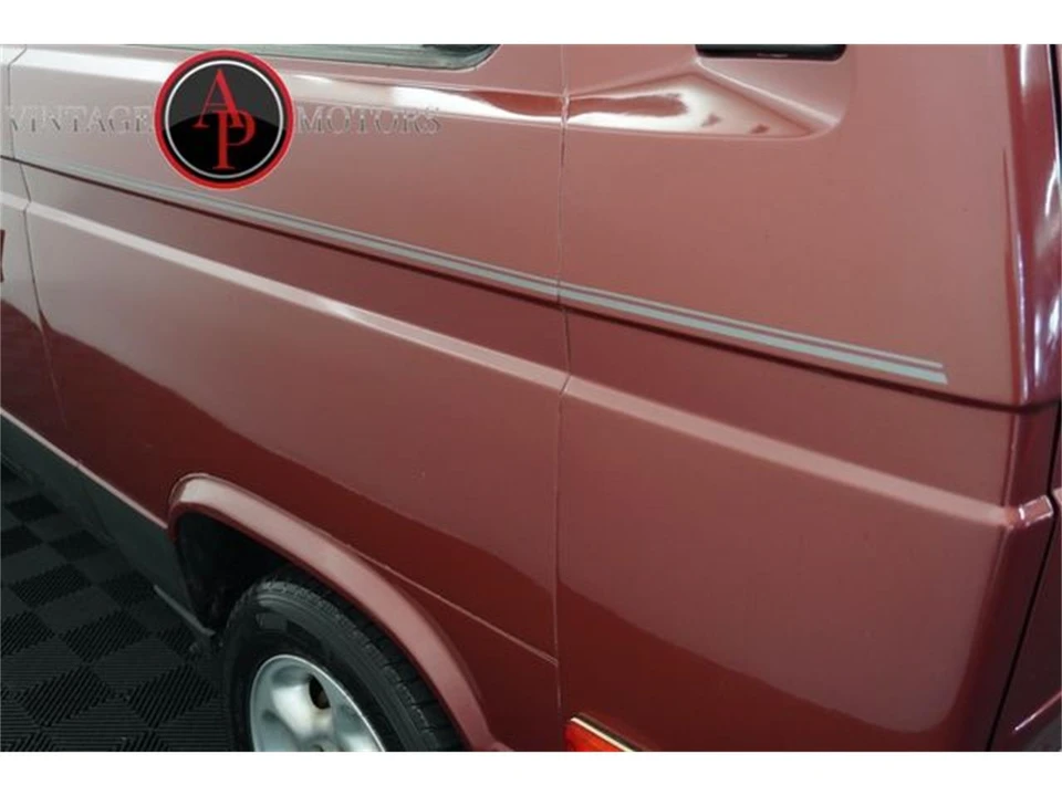 1989 Volkswagen Vanagon - Image 23 of 31
