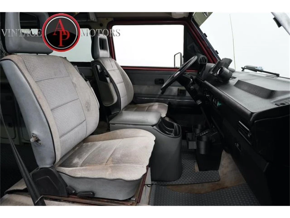 1989 Volkswagen Vanagon - Image 5 of 31