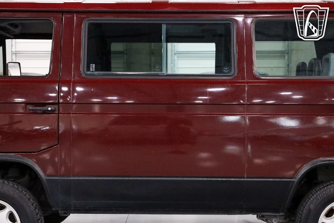 1989 Volkswagen EuroVan - Image 18 of 21