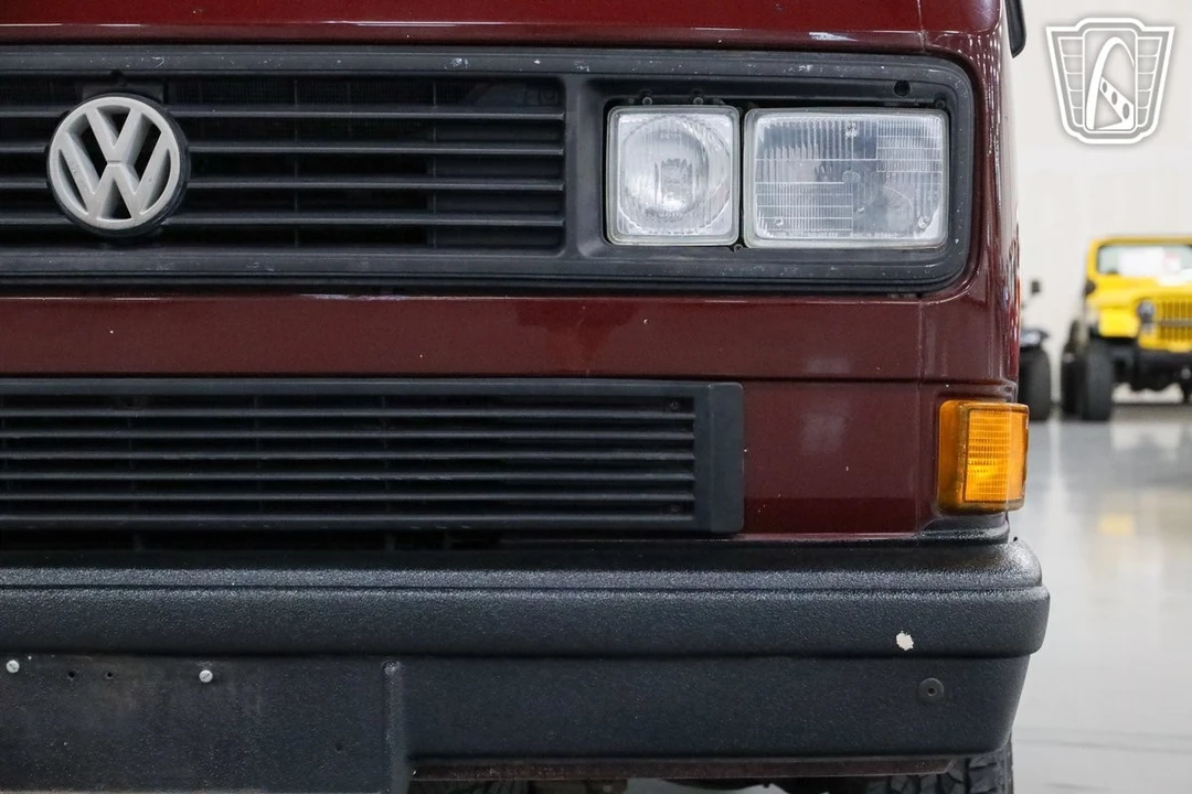 1989 Volkswagen EuroVan - Image 10 of 21