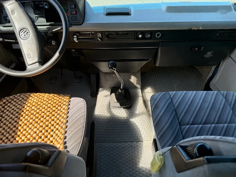 1989 Volkswagen Vanagon - Image 17 of 20