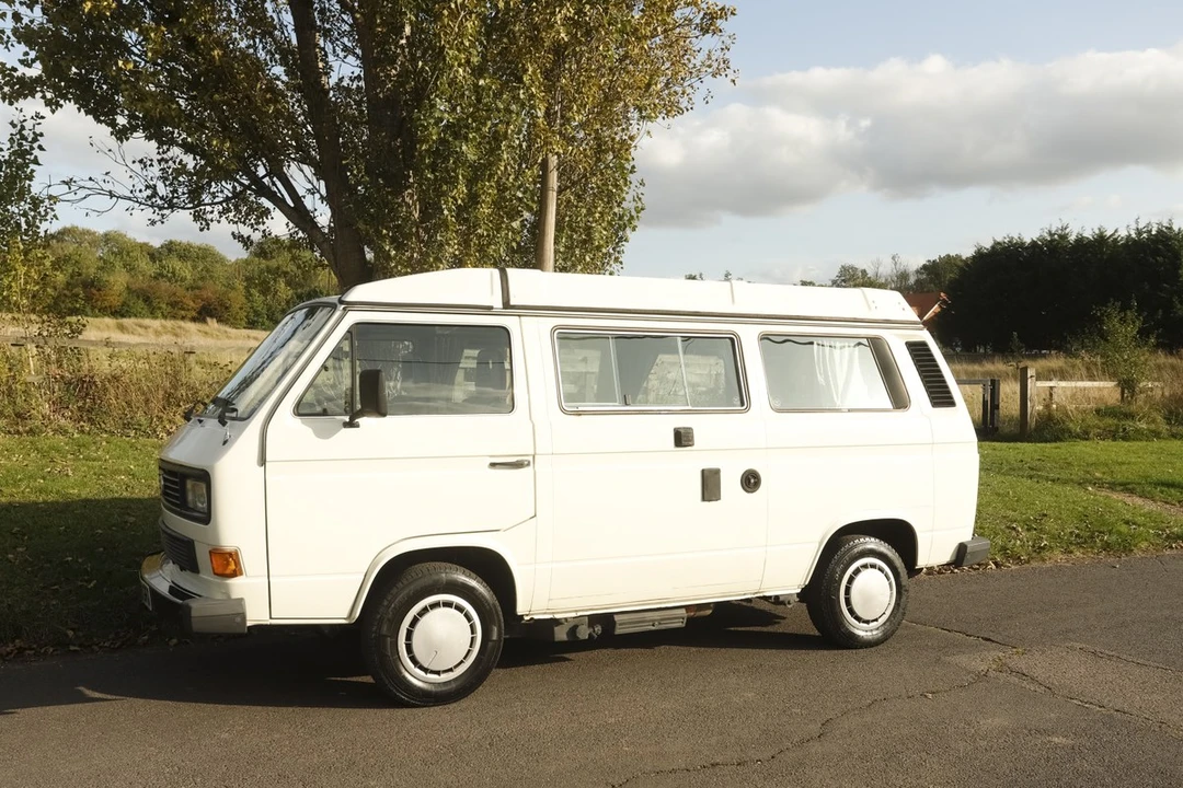 1989 Volkswagen Vanagon - Image 11 of 30