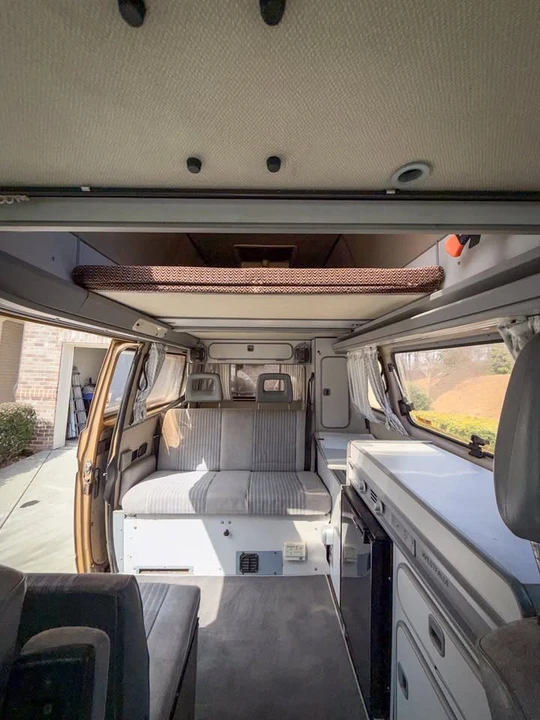 1989 Volkswagen Vanagon - Image 11 of 20