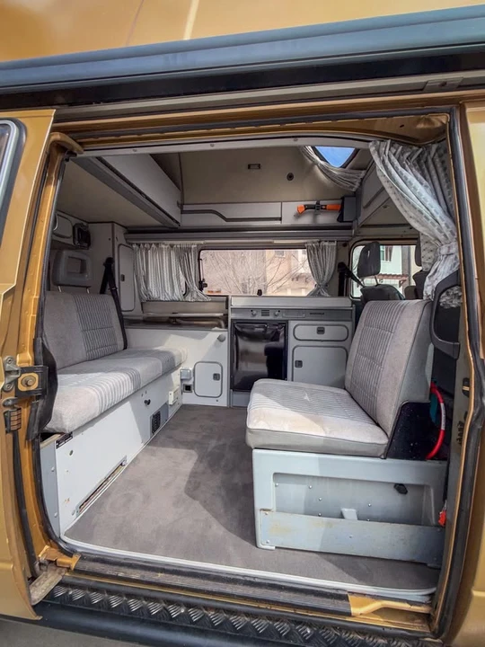1989 Volkswagen Vanagon - Image 7 of 20