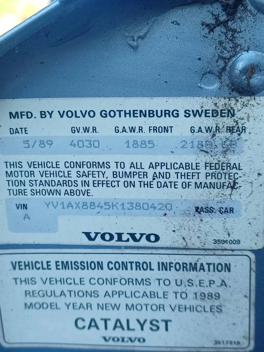1989 Volvo 244 - Image 9 of 11