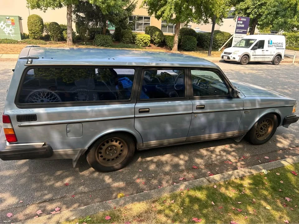 1989 Volvo 244 - Image 4 of 7
