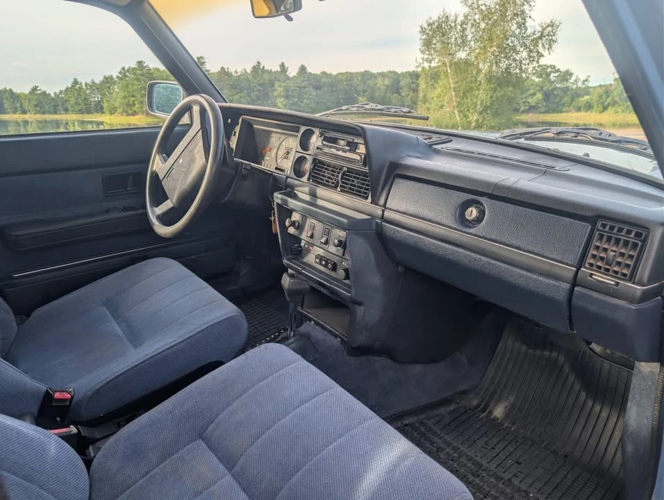 1989 Volvo 244 - Image 10 of 14