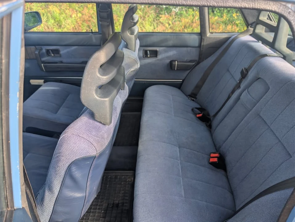 1989 Volvo 244 - Image 12 of 14
