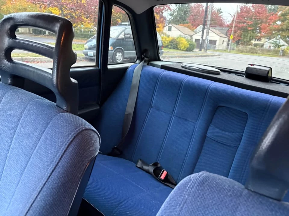 1989 Volvo 244 - Image 3 of 8
