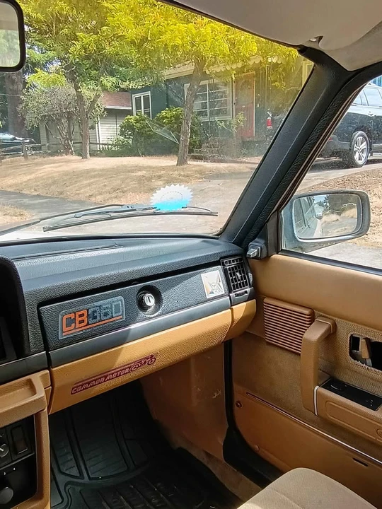 1989 Volvo 244 - Image 13 of 20