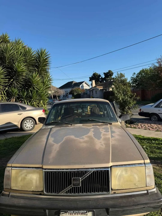 1989 Volvo 245 - Image 4 of 7