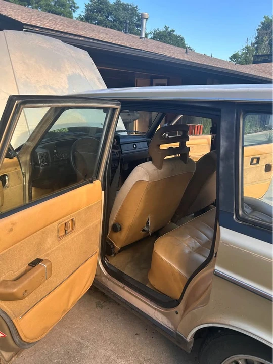 1989 Volvo 245 - Image 8 of 11
