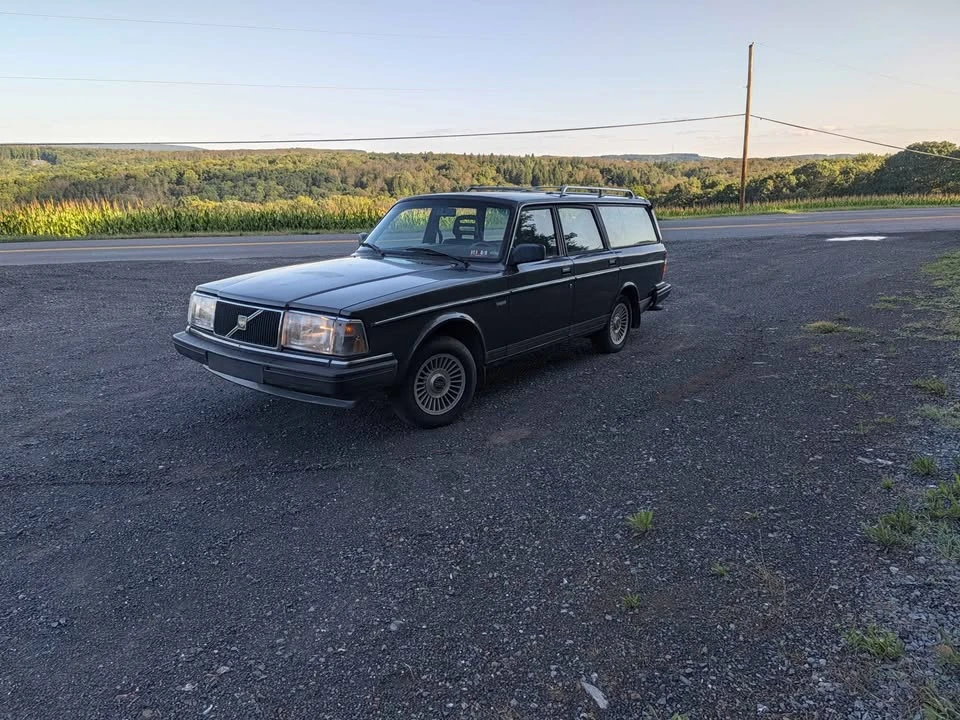 1989 Volvo 245 - Image 2 of 9