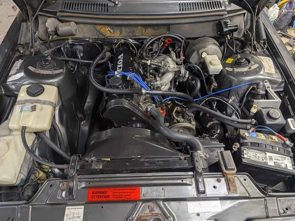 1989 Volvo 245 - Image 7 of 9