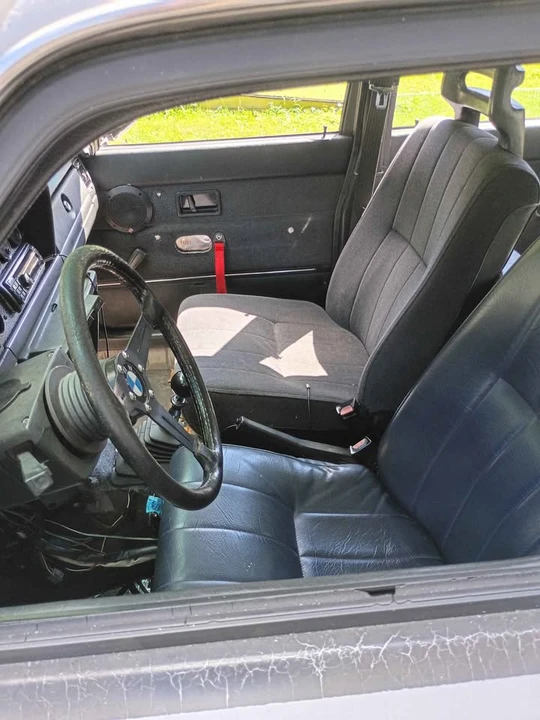 1989 Volvo 245 - Image 7 of 7
