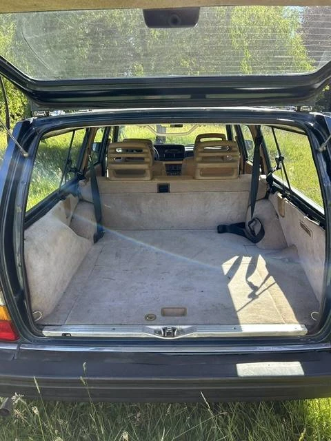 1989 Volvo 245 - Image 12 of 13