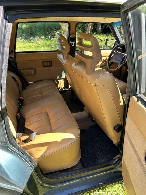 1989 Volvo 245 - Image 9 of 13