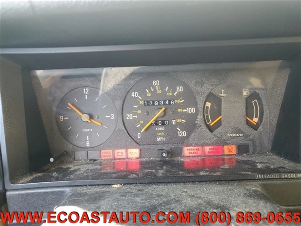 1989 Volvo 244 - Image 9 of 13