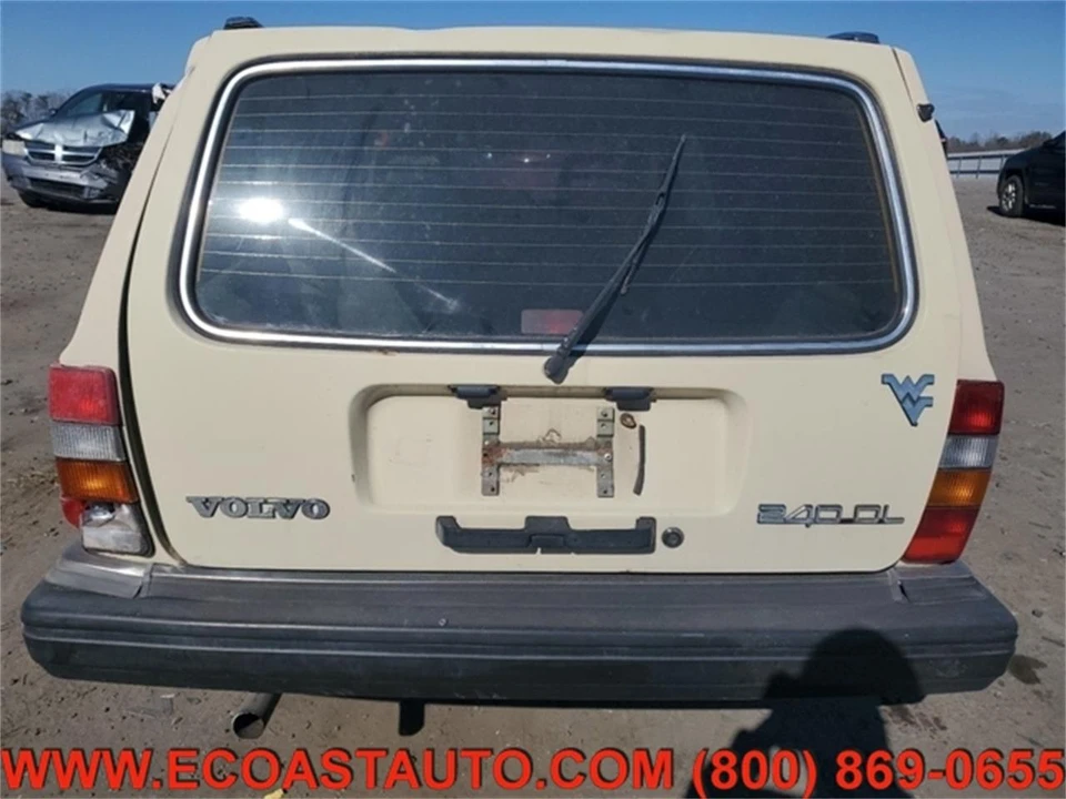 1989 Volvo 244 - Image 6 of 13