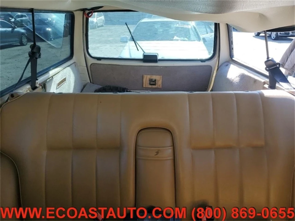 1989 Volvo 244 - Image 10 of 13