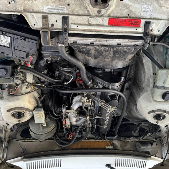 1989 Volvo 244 - Image 9 of 23