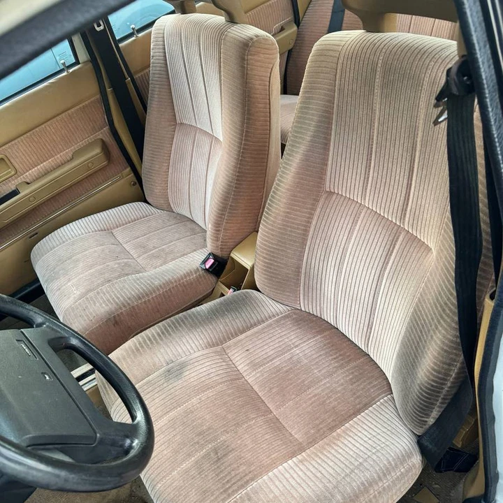 1989 Volvo 244 - Image 10 of 23