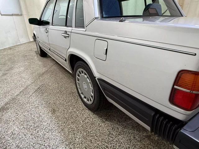 1989 Volvo 740 - Image 10 of 21