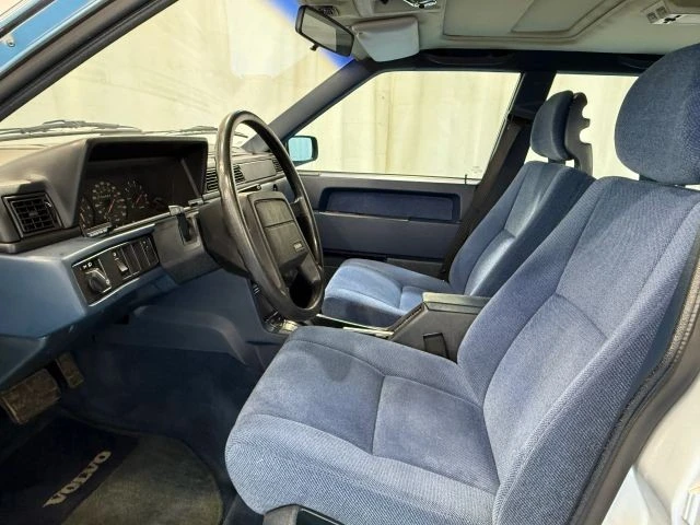 1989 Volvo 740 - Image 15 of 21