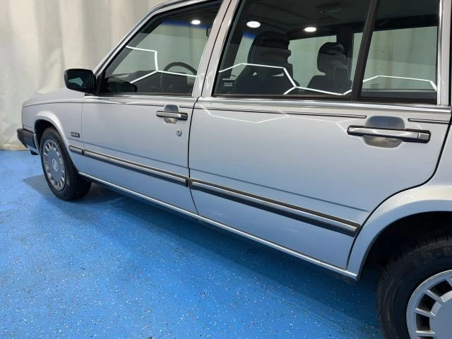 1989 Volvo 740 - Image 14 of 21