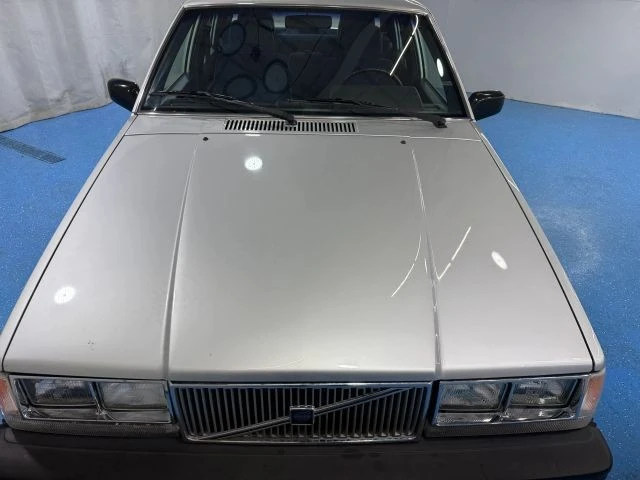 1989 Volvo 740 - Image 10 of 21