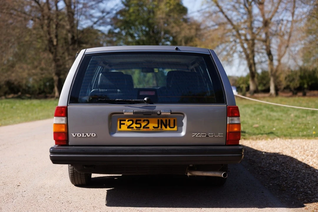 1989 Volvo 740 - Image 11 of 30