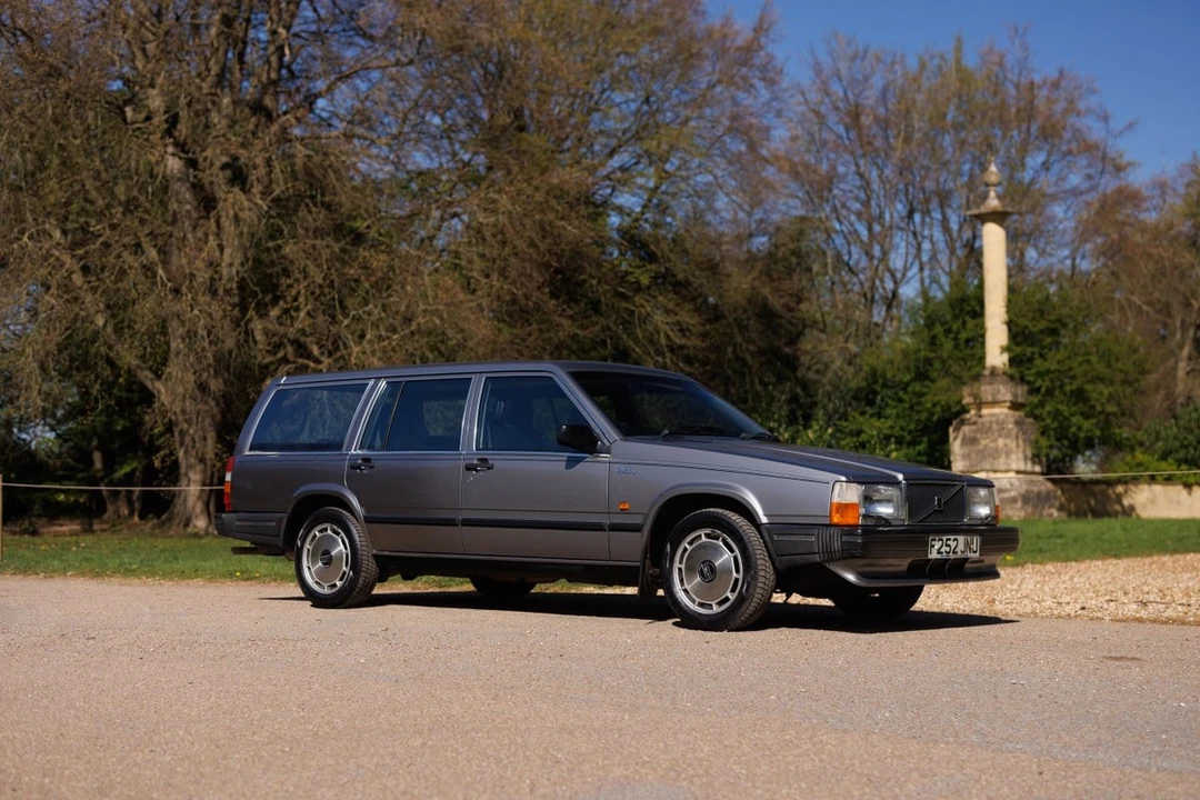 1989 Volvo 740 - Image 9 of 30